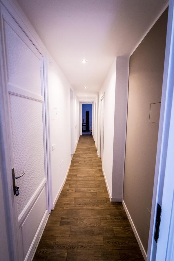 Liberty Suites Палермо Екстериор снимка