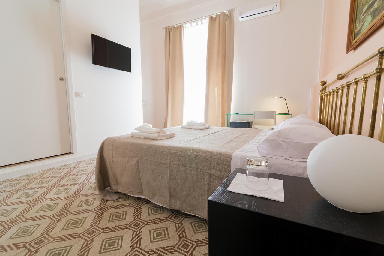 Liberty Suites Палермо Екстериор снимка